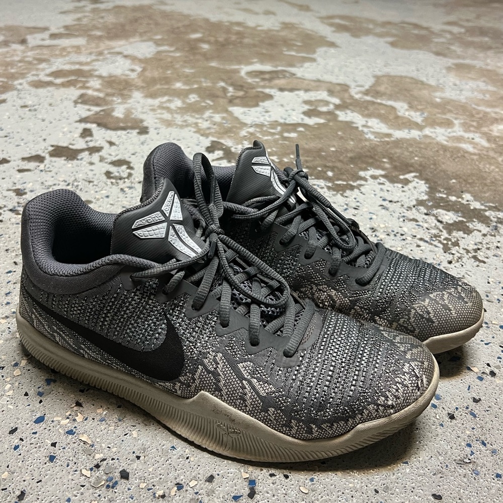 Nike Kobe Mamba Rage “Dark Gray”